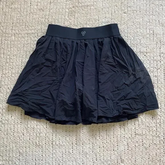 Aritzia TnAction Women's Navy Pleated Tennis Skirt - Size Small - Picture 3 of 5